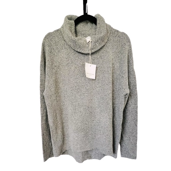 BEACH LUNCH LOUNGE Soft Gray Turtle Neck Sweater New With Tags - Picture 2 of 7